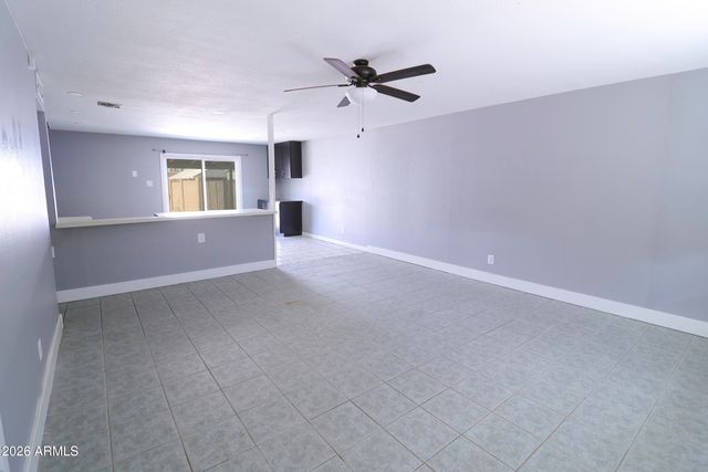4722 E CHAMBERS Street, Phoenix, AZ 85040