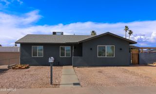 4722 E CHAMBERS Street, Phoenix, AZ 85040