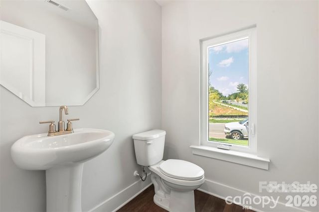 417 Prine Place, Charlotte, NC 28213