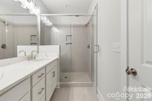 417 Prine Place, Charlotte, NC 28213