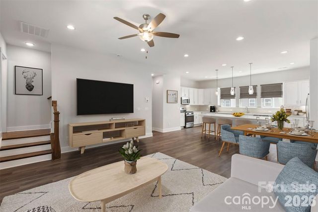 417 Prine Place, Charlotte, NC 28213