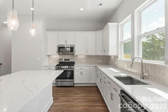 417 Prine Place, Charlotte, NC 28213