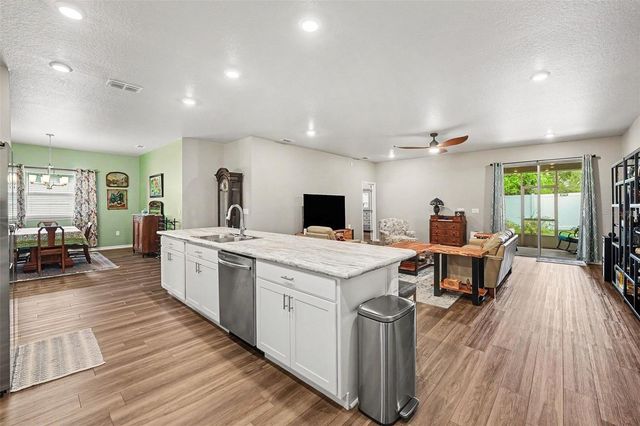 6864 MOSSY OAK LANE, Lakeland, FL 33810
