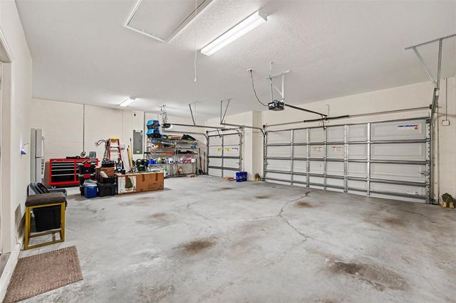 6864 MOSSY OAK LANE, Lakeland, FL 33810