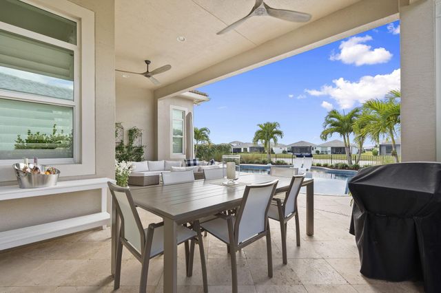 11298 SW Lunata Way, Port St Lucie, FL 34987