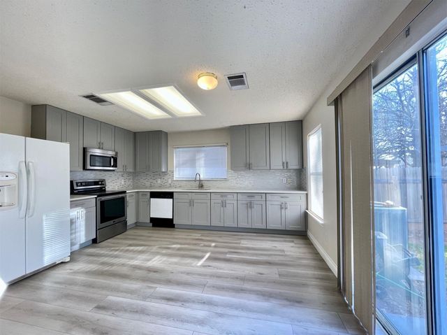 2601 Byfield DR, Cedar Park, TX 78613