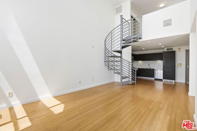 1912 Broadway 307, Santa Monica, CA 90404