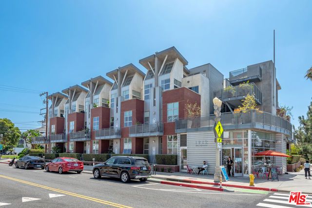 1912 Broadway 307, Santa Monica, CA 90404