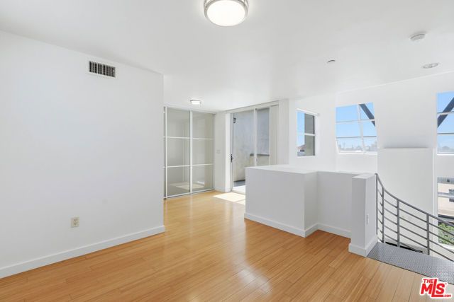 1912 Broadway 307, Santa Monica, CA 90404