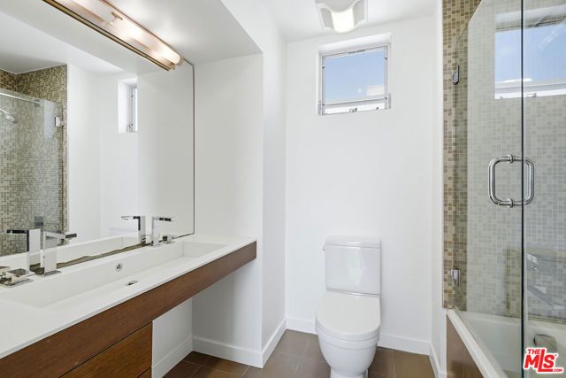 1912 Broadway 307, Santa Monica, CA 90404