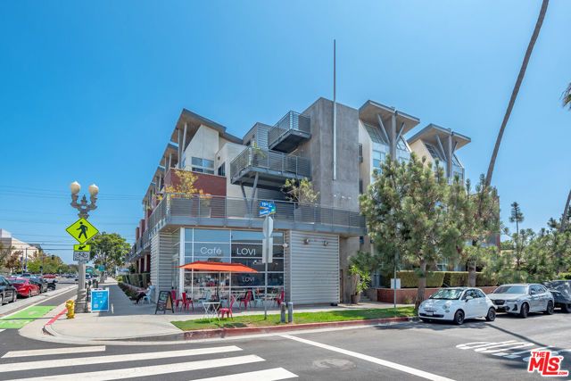 1912 Broadway 307, Santa Monica, CA 90404