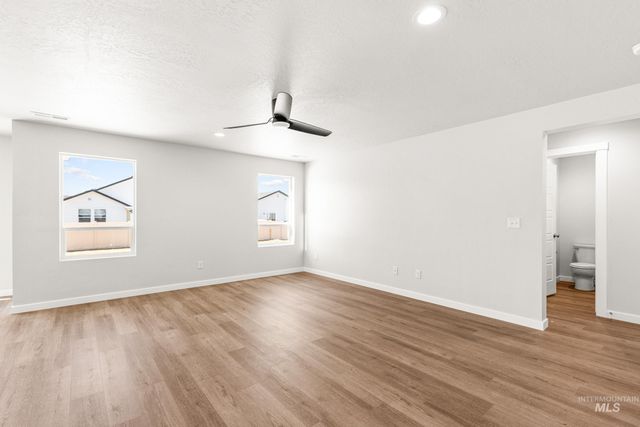 17649 N Boone Peak Ave, Nampa, ID 83687