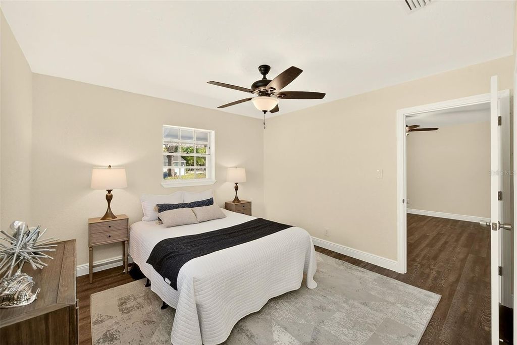 Image 26 of property listing at 4102 W BAY VISTA AVENUE, Tampa, FL 33611