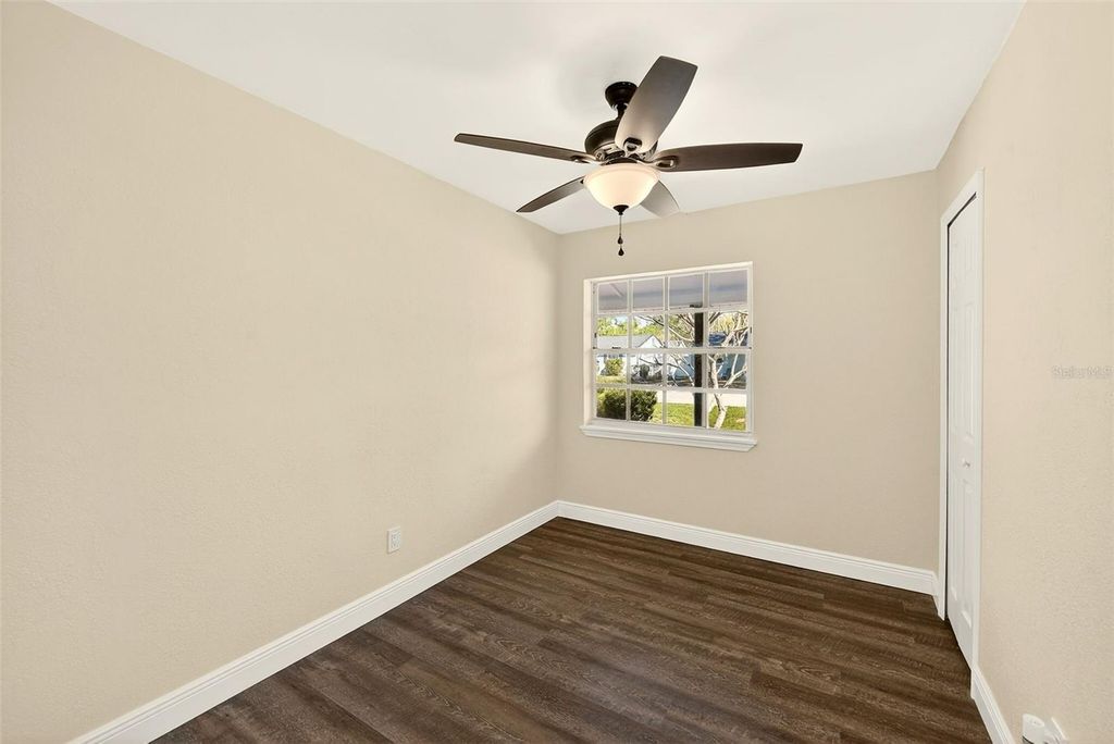 Image 28 of property listing at 4102 W BAY VISTA AVENUE, Tampa, FL 33611