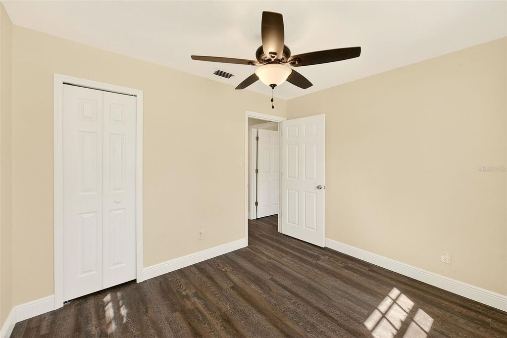 Image 31 of property listing at 4102 W BAY VISTA AVENUE, Tampa, FL 33611