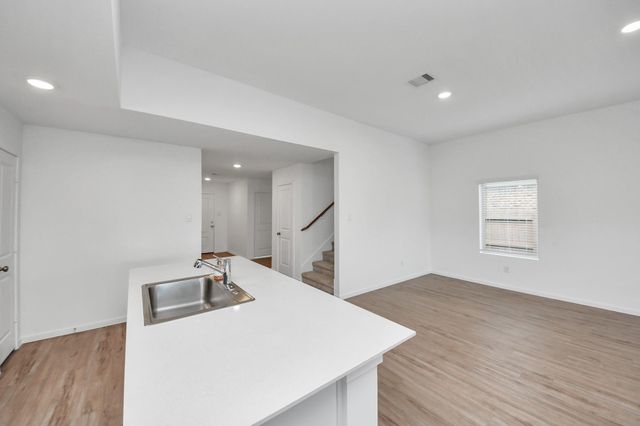 5139 Sunvalley Bend Drive, Katy, TX 77493