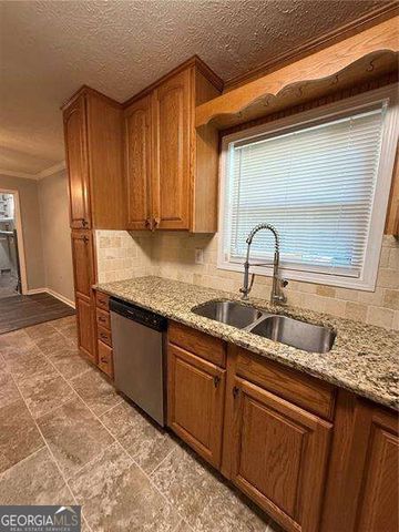 1414 Sycamore Drive NW, Kennesaw, GA 30152