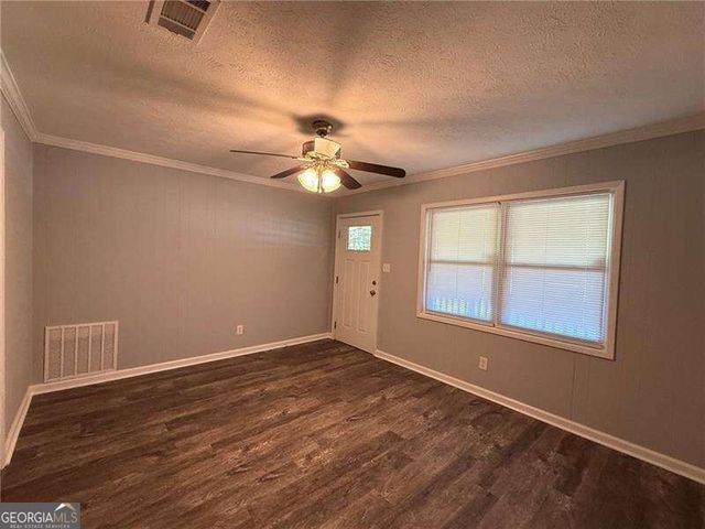 1414 Sycamore Drive NW, Kennesaw, GA 30152