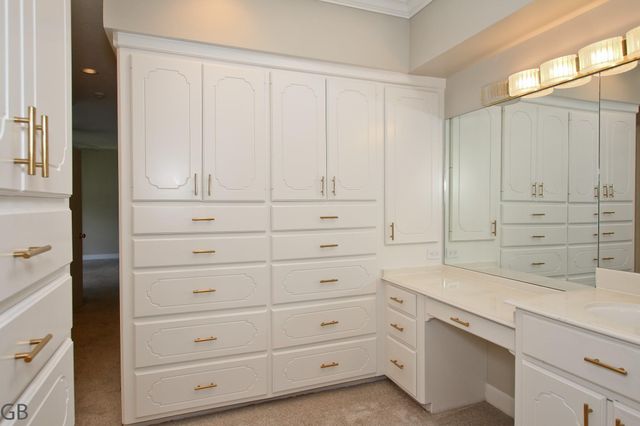 3235 Country Club Boulevard, Stafford, TX 77477