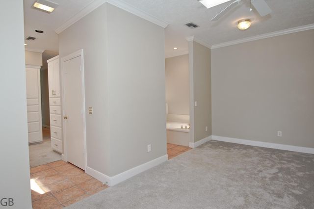 3235 Country Club Boulevard, Stafford, TX 77477