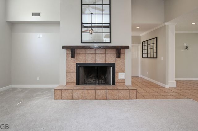 3235 Country Club Boulevard, Stafford, TX 77477