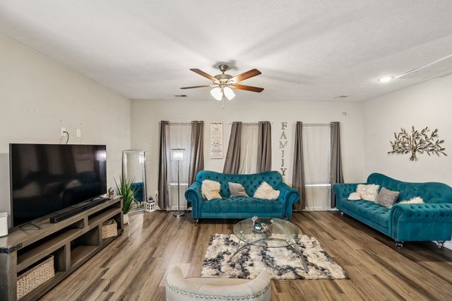 170 Ramsden Ave, La Vergne, TN 37086