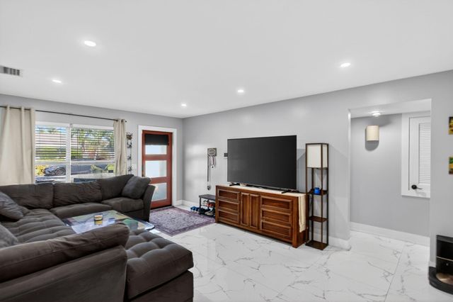 3330 NW 69th Street, Fort Lauderdale, FL 33309