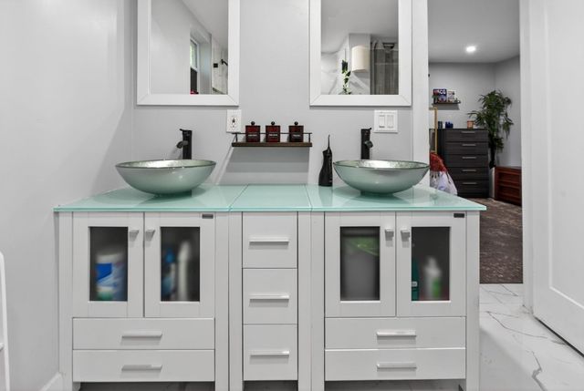 3330 NW 69th Street, Fort Lauderdale, FL 33309