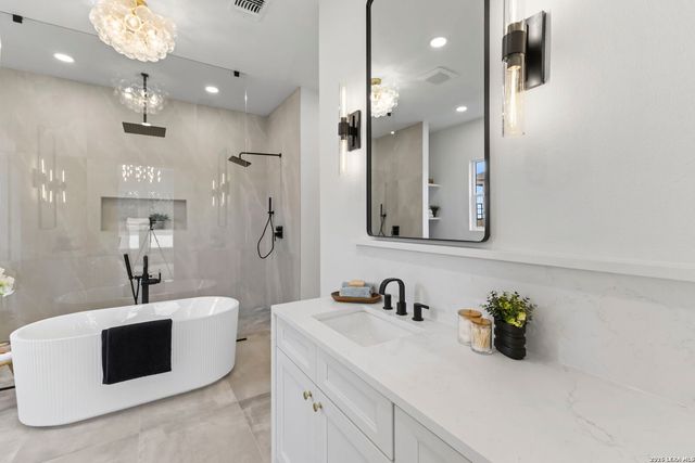 792 ANNABELLE AVE, Bulverde, TX 78163