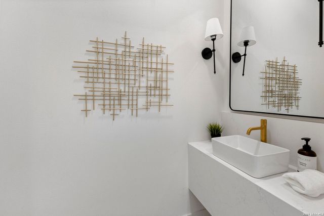 792 ANNABELLE AVE, Bulverde, TX 78163