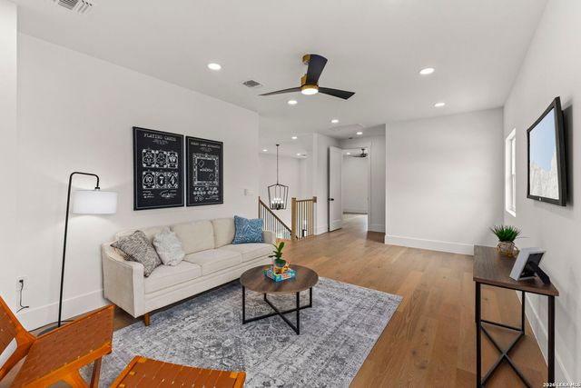 792 ANNABELLE AVE, Bulverde, TX 78163