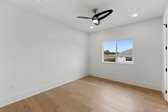 792 ANNABELLE AVE, Bulverde, TX 78163