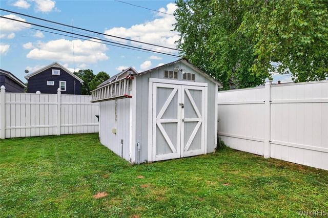 247 Potters Road, Buffalo, NY 14220