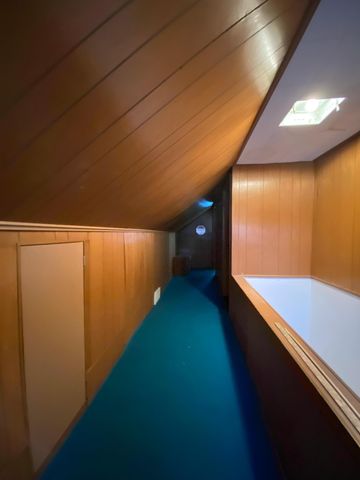 245 N Broadway, Alden, MN 56009