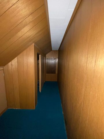 245 N Broadway, Alden, MN 56009