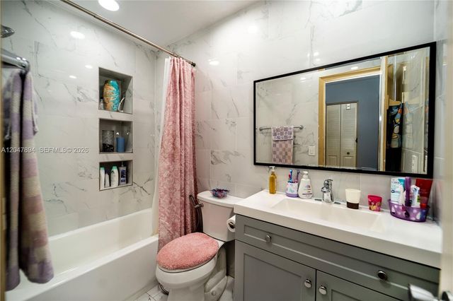 10815 NW 26th Street, Sunrise, FL 33322
