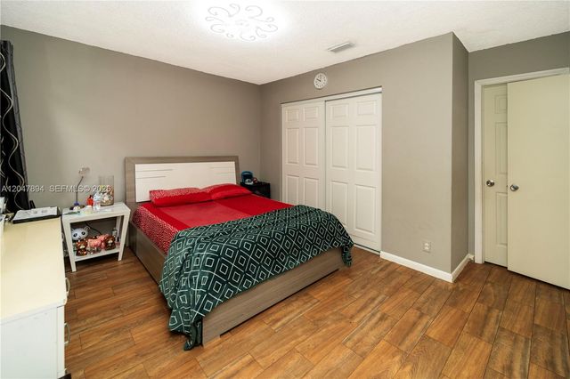 10815 NW 26th Street, Sunrise, FL 33322