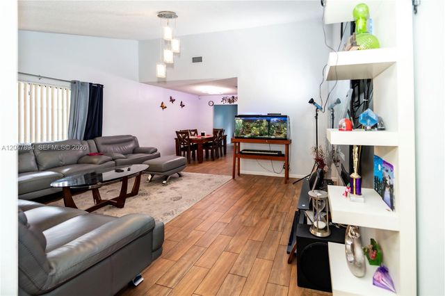 10815 NW 26th Street, Sunrise, FL 33322