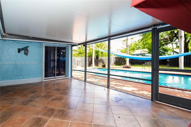 10815 NW 26th Street, Sunrise, FL 33322