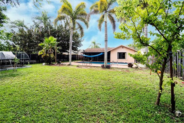 10815 NW 26th Street, Sunrise, FL 33322