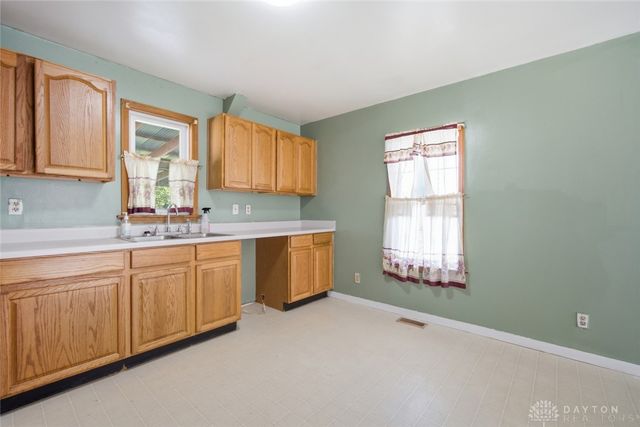 508 Elk Avenue, Springfield, OH 45505