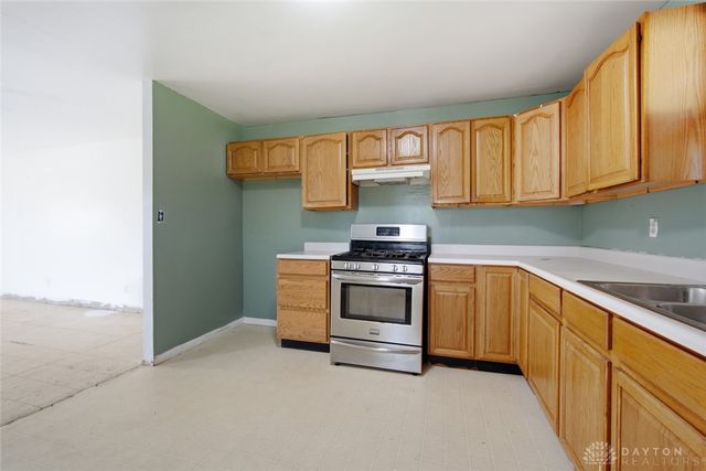 508 Elk Avenue, Springfield, OH 45505