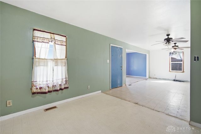 508 Elk Avenue, Springfield, OH 45505