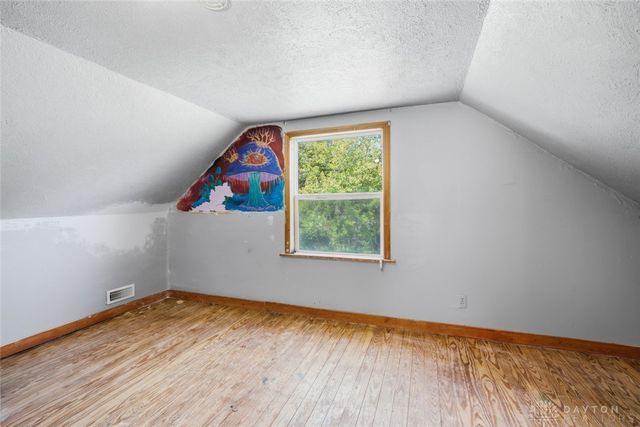 508 Elk Avenue, Springfield, OH 45505