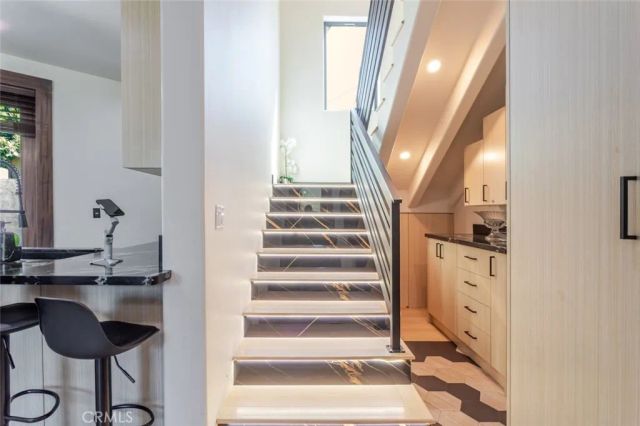 8252 Morse Avenue, North Hollywood, CA 91605