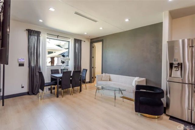 8252 Morse Avenue, North Hollywood, CA 91605