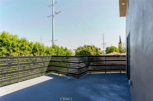 8252 Morse Avenue, North Hollywood, CA 91605