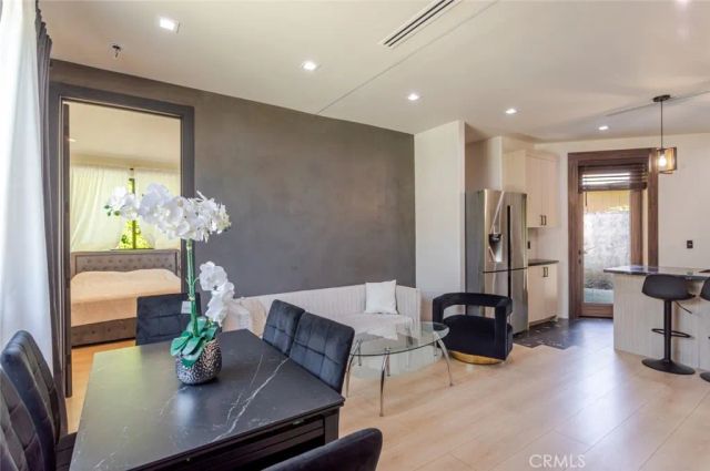 8252 Morse Avenue, North Hollywood, CA 91605