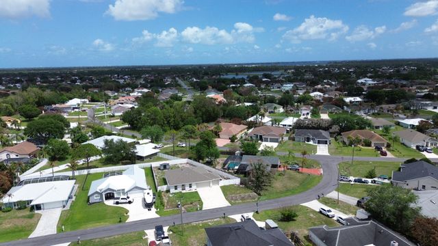228 SE Sims Circle, Port St. Lucie, Port St Lucie, FL 34984