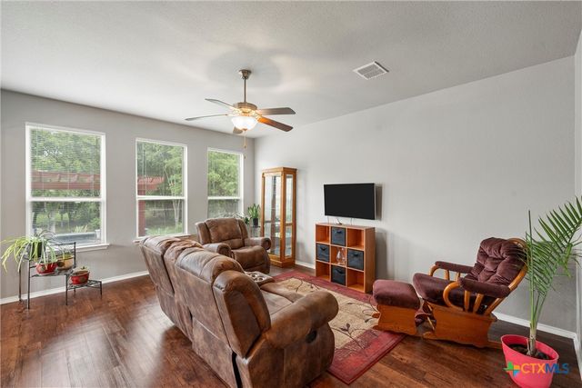 202 Milky Way Road, Bruceville Eddy, TX 76630